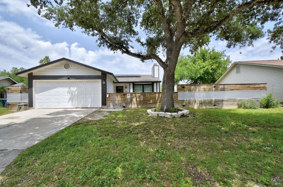 208 Dirschell, San Antonio, TX 78245, Presented by Stephanie Rodriguez, Fathom Realty LLC